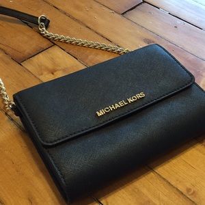 Michael Kors crossbody bag